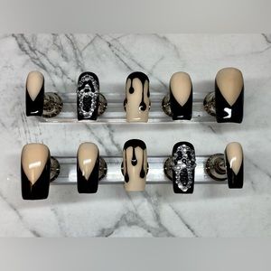 Custom Press On Nails!